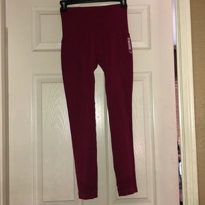 Magenta High Waisted Gymshark Leggings